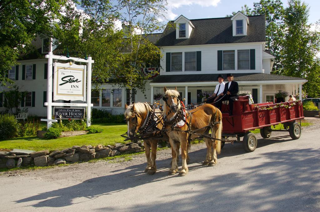 The Stowe Village Inn Екстериор снимка