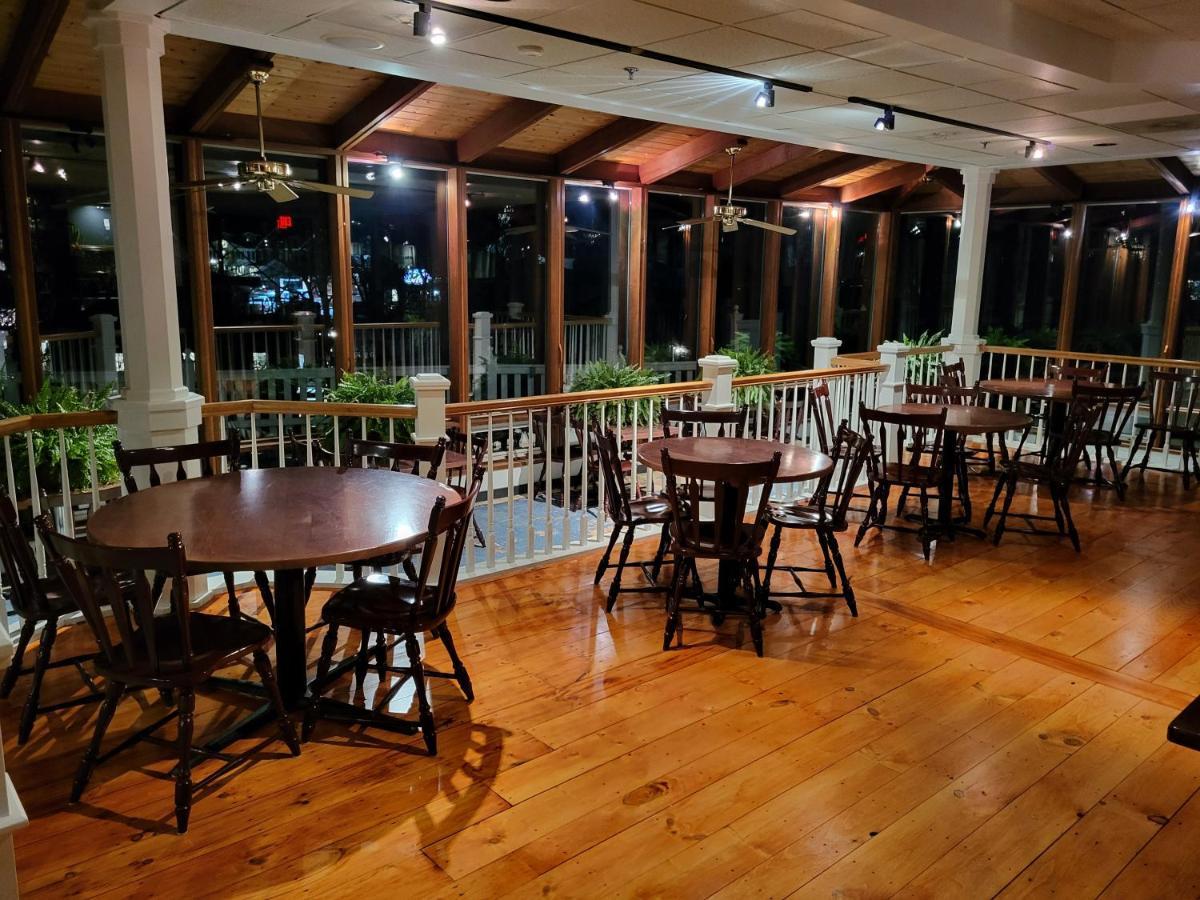 The Stowe Village Inn Екстериор снимка